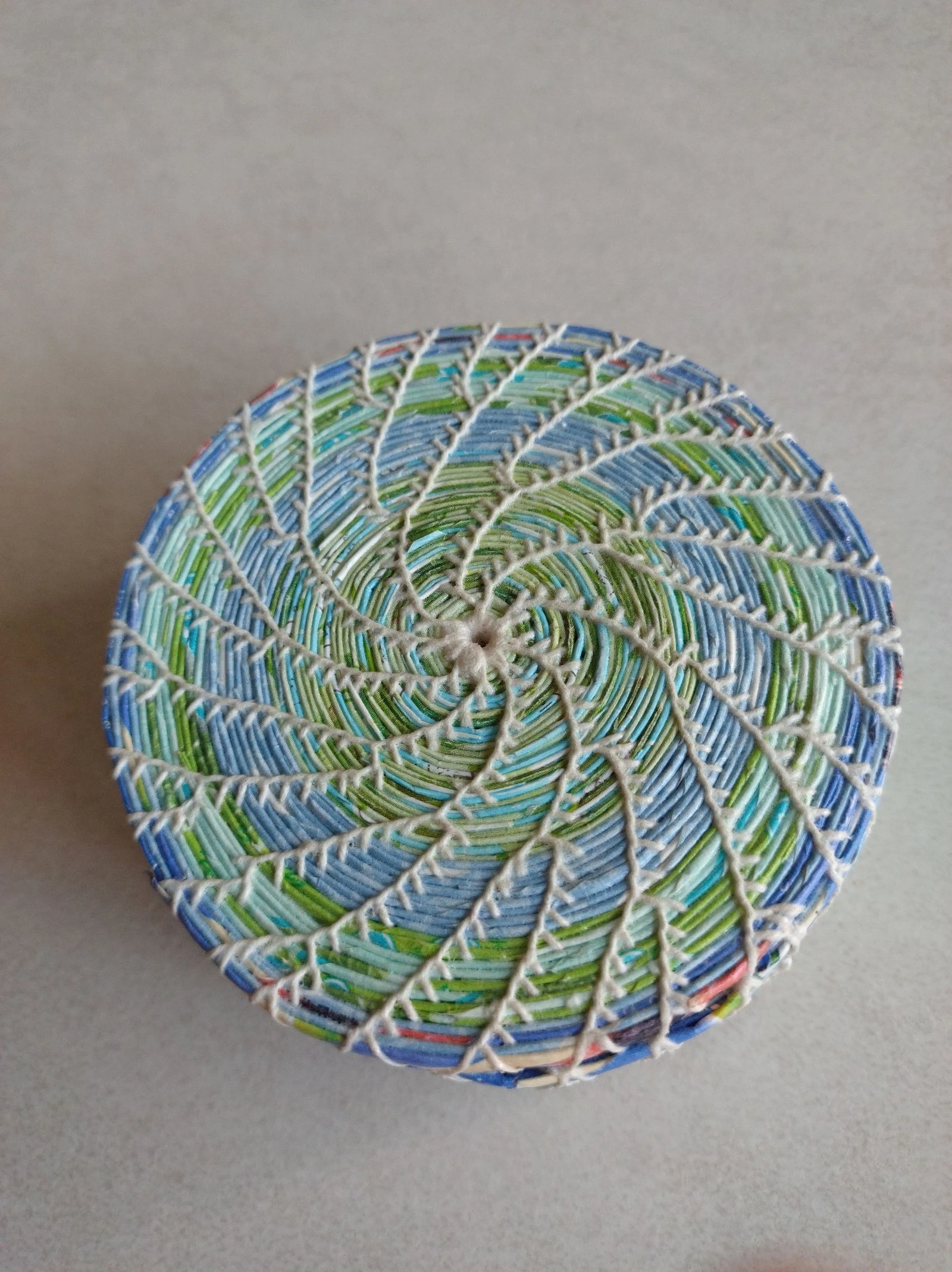 Basket made from tea bags, handmade, sewn with cotton thread – photo 3